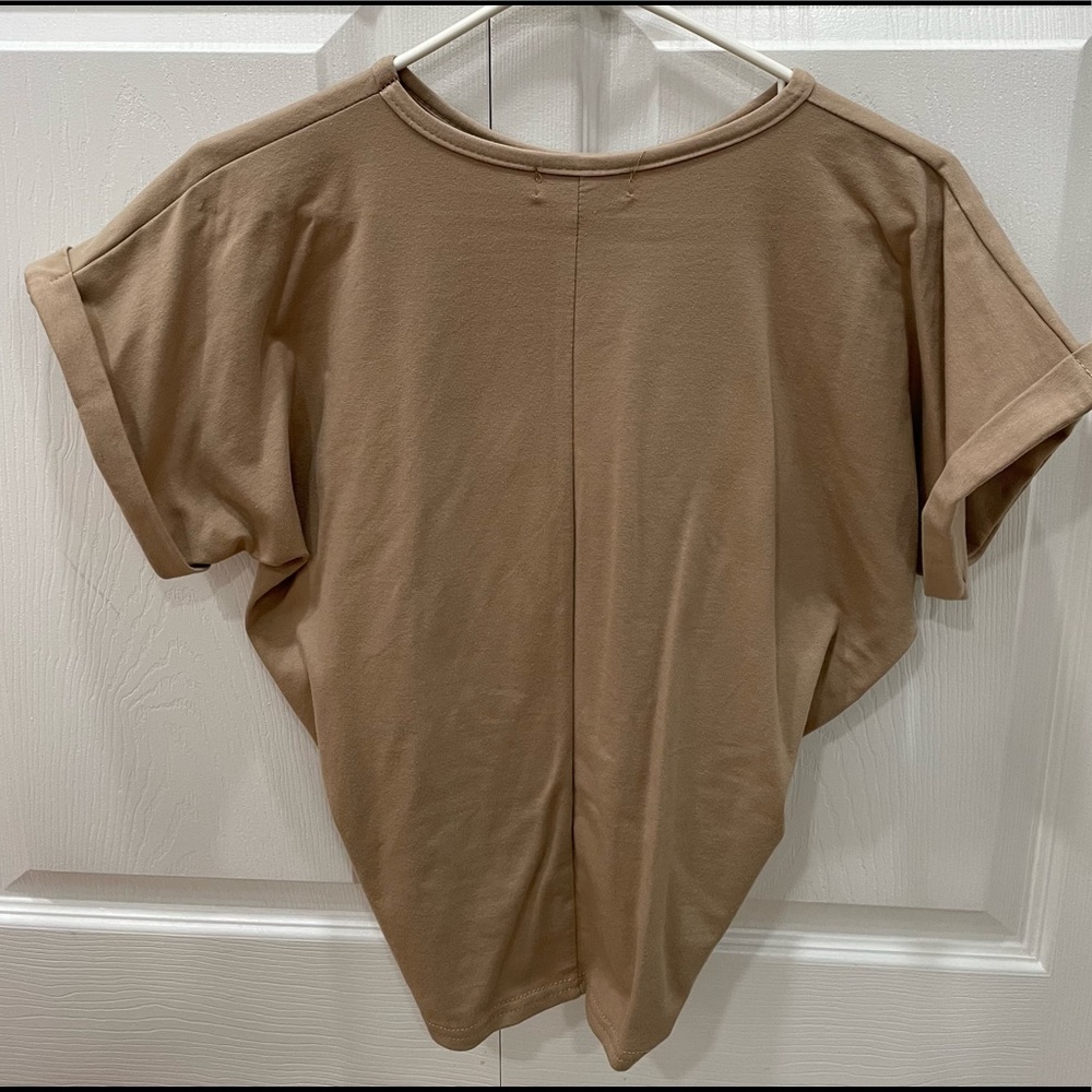 PRETTY LITTLE THING CROP TOP TAN🤎🤎 - Picture 2 of 2